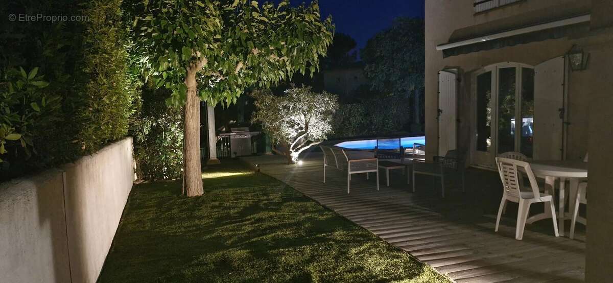 Maison à MALLEMORT