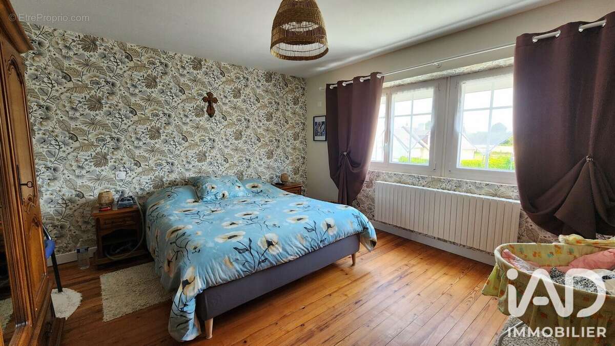 Maison 132 m² à Le Mesnil-Angot  - photo 6
