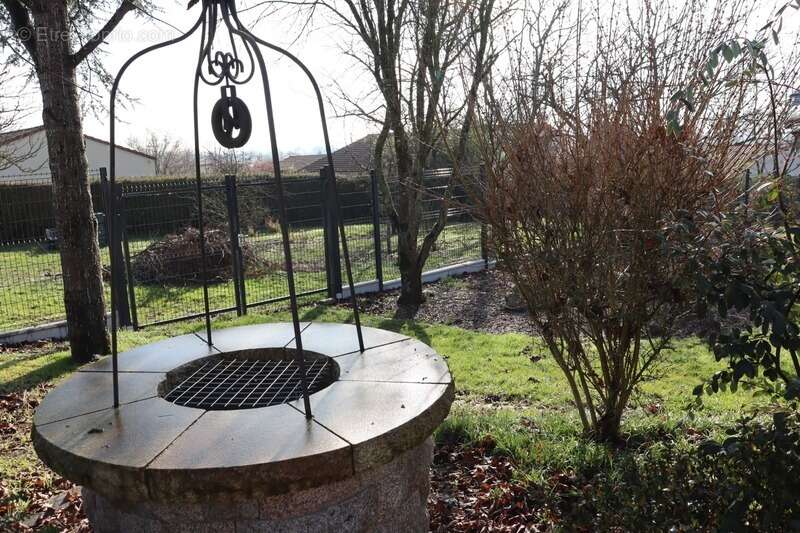 Dpt Maine et Loire (49), à vendre proche  de Cholet, maison de caractère avec 6 chambres sur 3750 m² de terrain + dépendance - photo 16