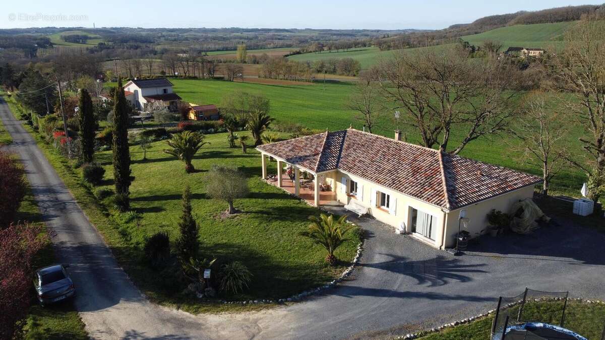 DJI0178 - Maison à AUCH