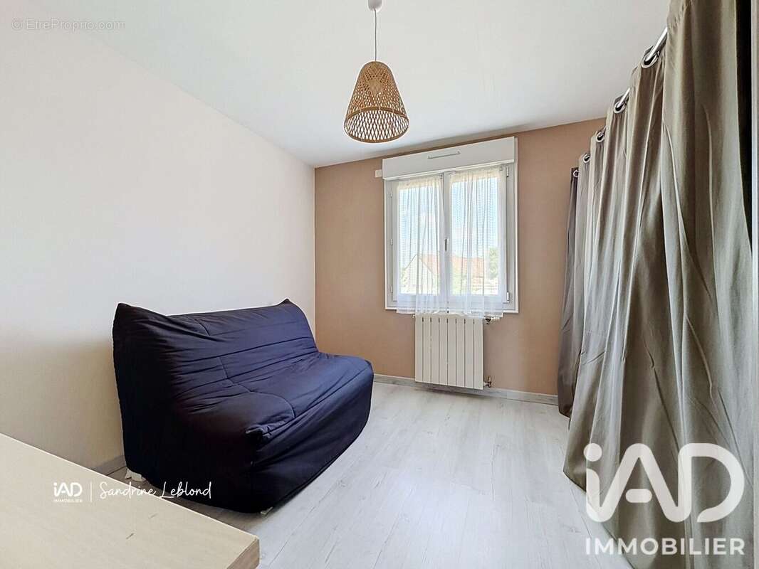 Maison 118 m² à Garnay  - photo 7