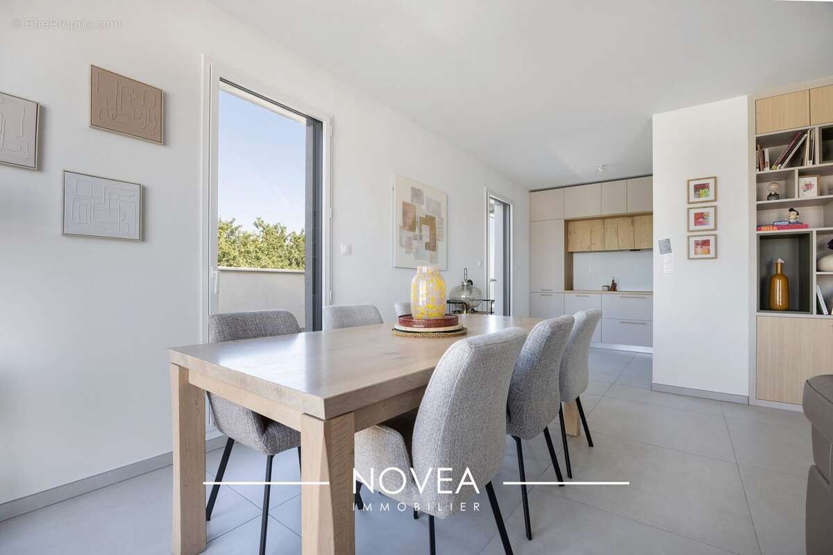 Appartement à SAINTE-FOY-LES-LYON