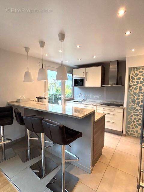 Maison à BRY-SUR-MARNE