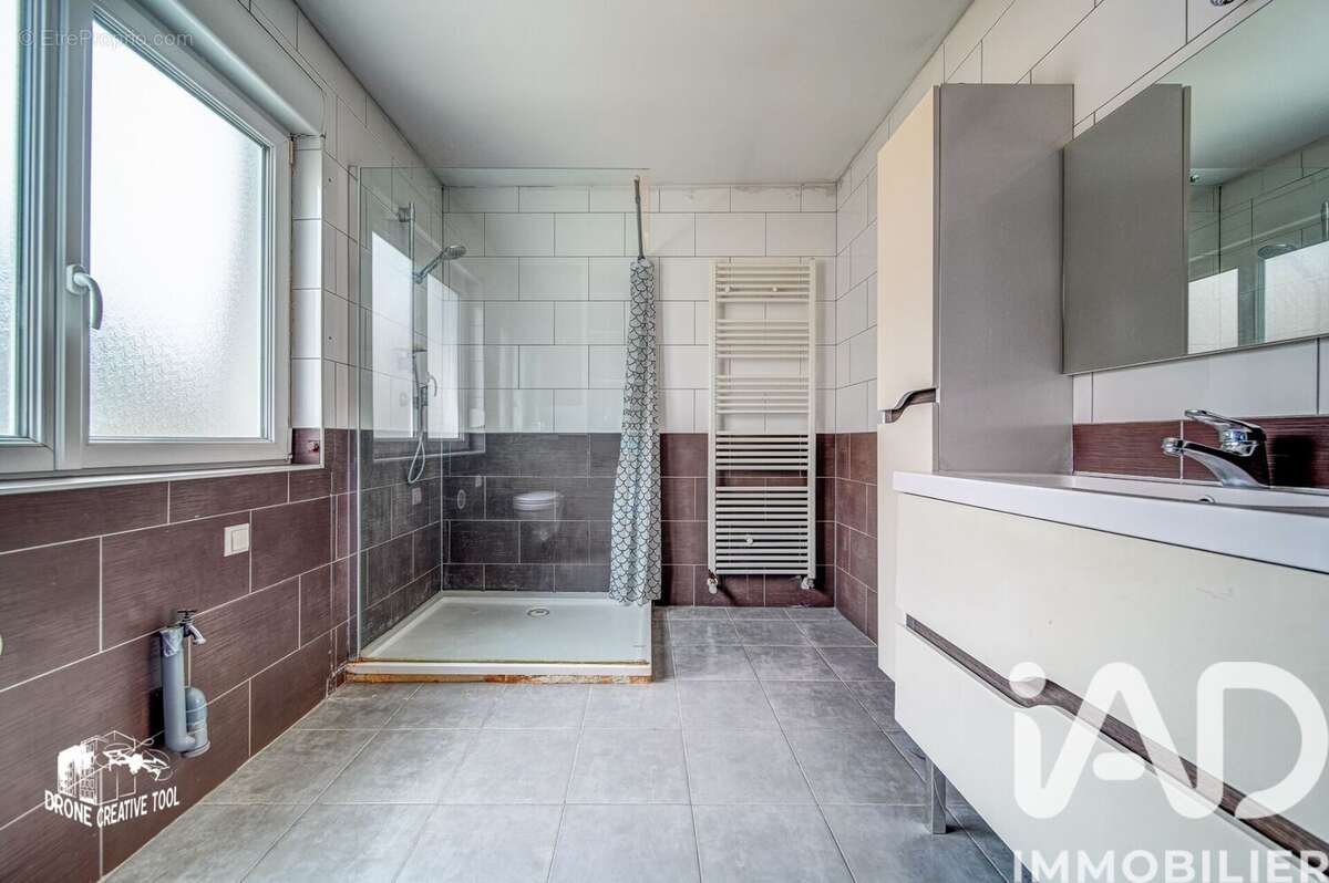 Photo 6 - Appartement à AUDUN-LE-TICHE