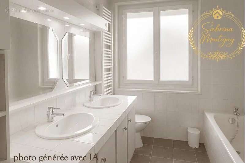 Maison à AZAY-LE-RIDEAU