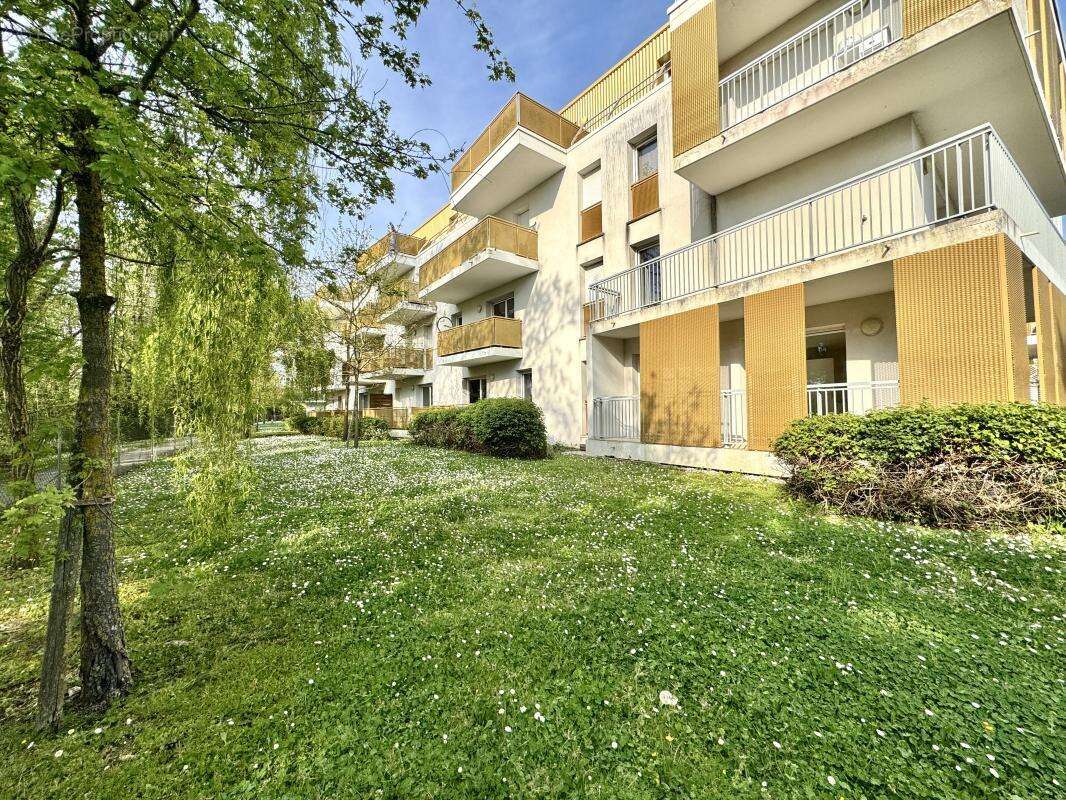 Appartement à VILLENAVE-D'ORNON