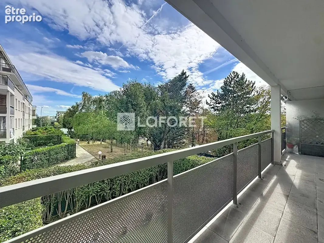 Photo Appartement à Bonneuil-Sur-Marne au prix de 168 000€
