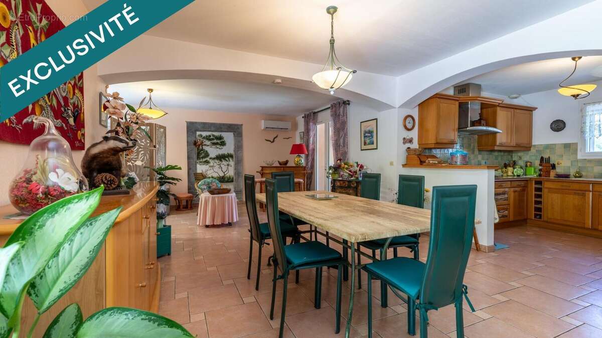 Photo 4 - Maison à FREJUS