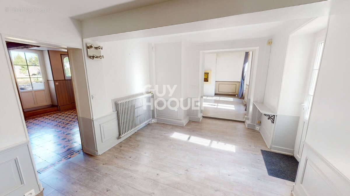 Cloyes les trois rivieres : maison t9 (207 m²) à vendre - photo 5