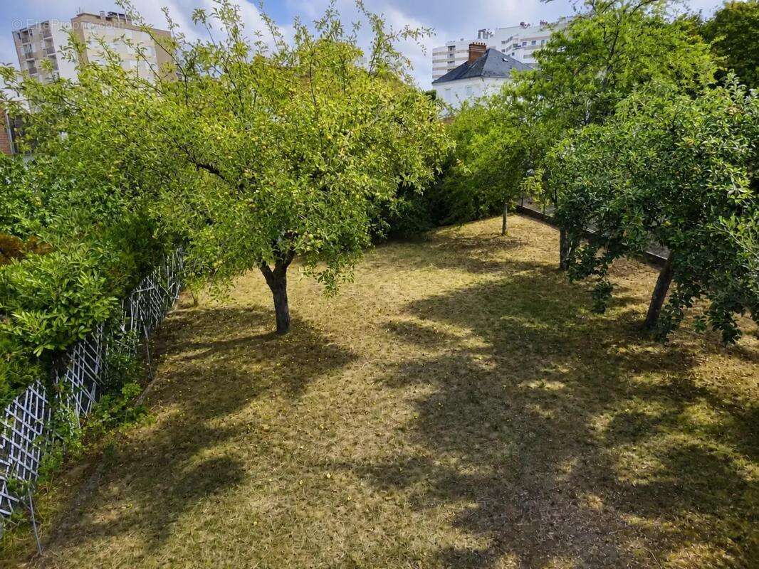 Maison de 5 pièces de 162 m² à Limoges - photo 25