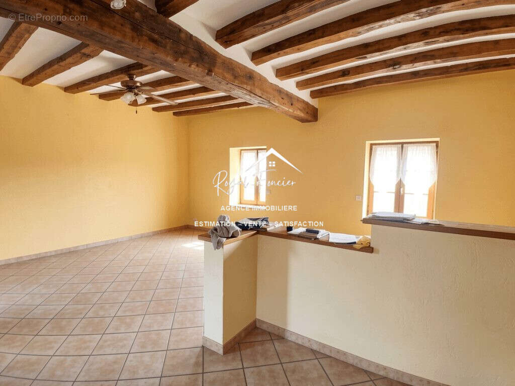 Maison à CHARNIZAY