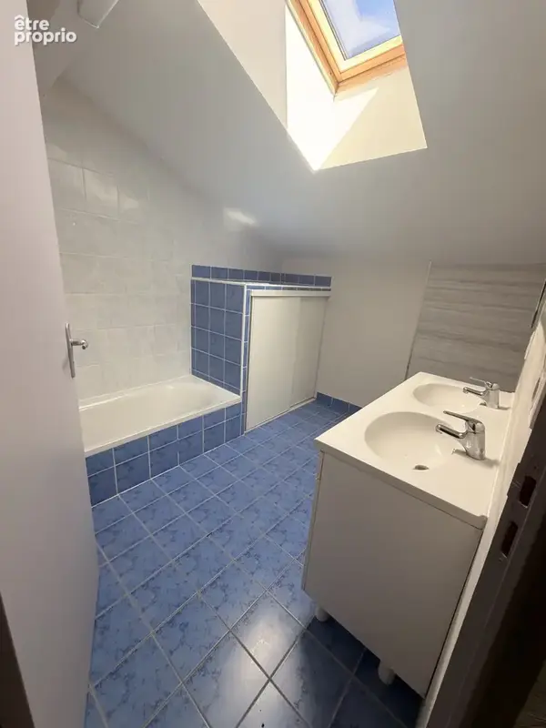 Maison de 90 m2 sur ROIFFIEUX 4 chambres - photo 14