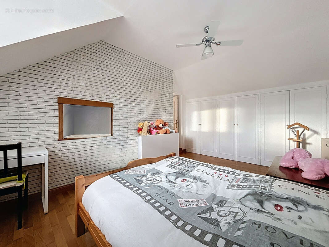 Maison à CERISY-LA-FORET