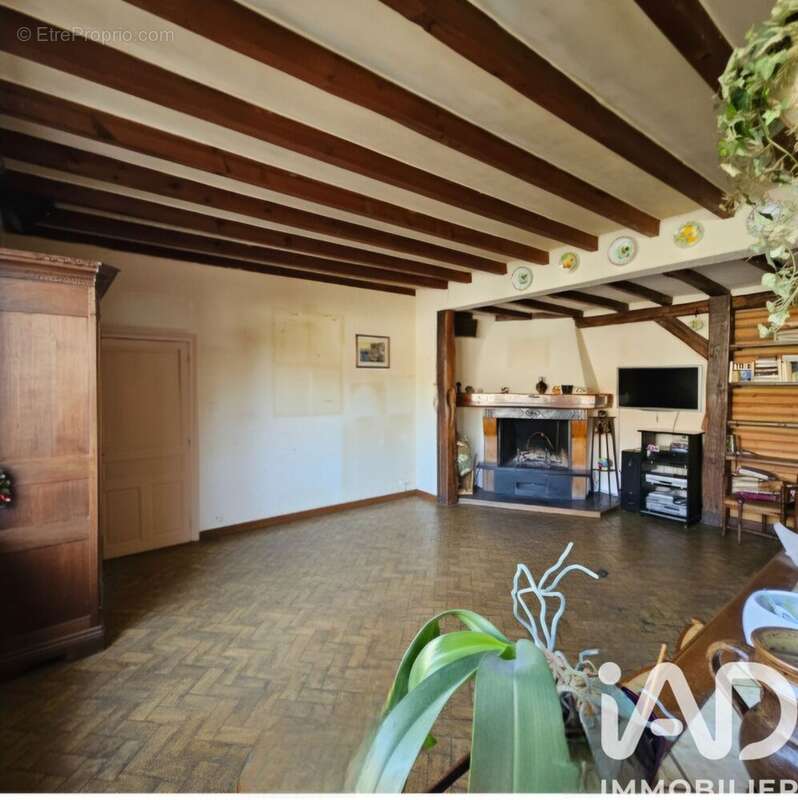 Photo 5 - Maison à ETAIN