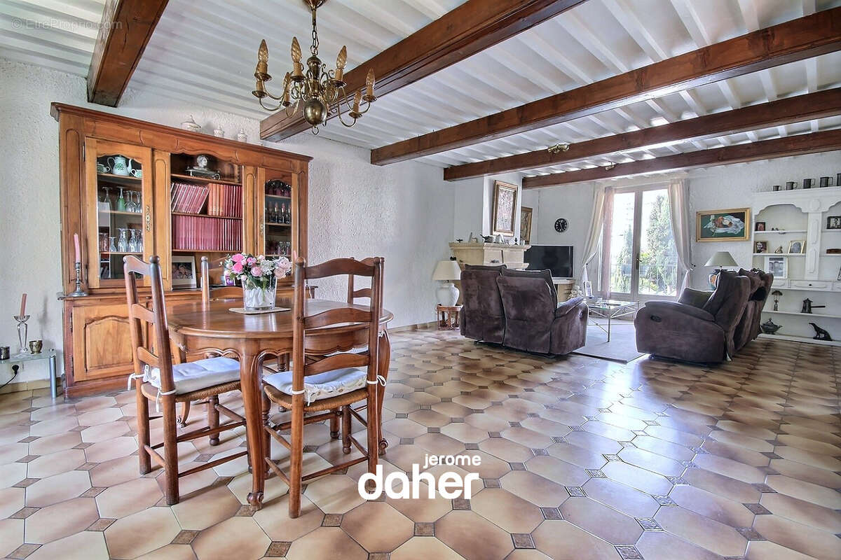 Maison à MARSEILLE-11E