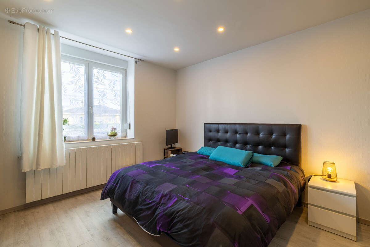 Appartement à SAINT-PRIVAT-LA-MONTAGNE