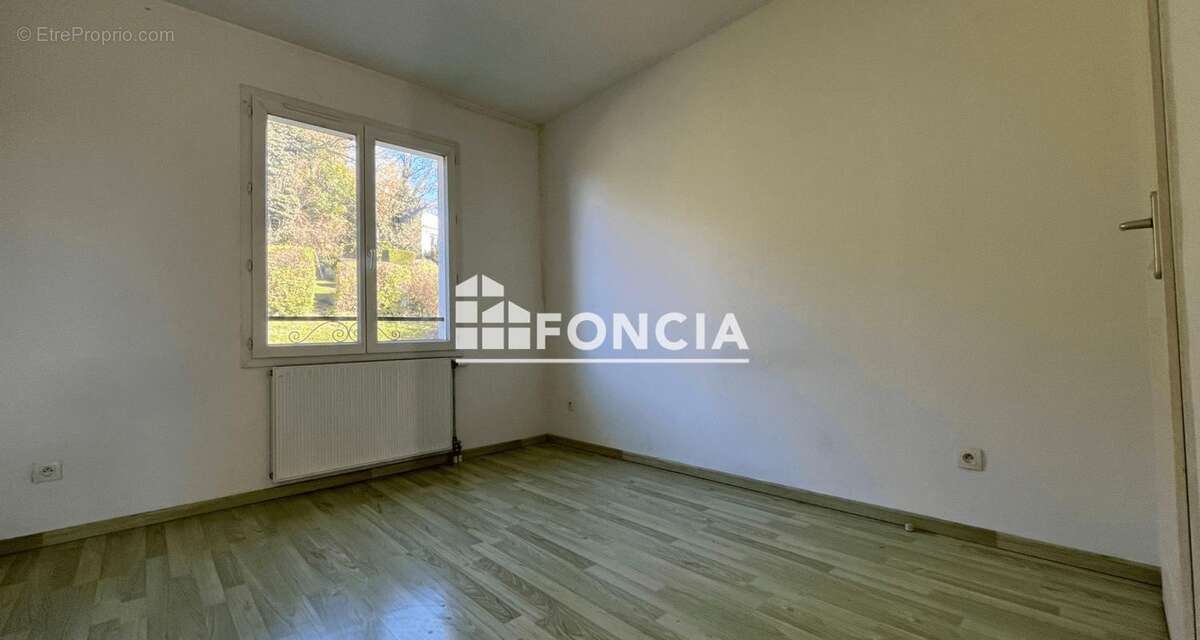 Maison à BOURGOIN-JALLIEU