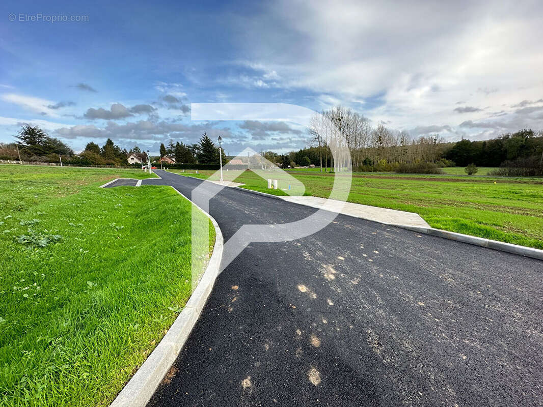 Terrain à DREUX