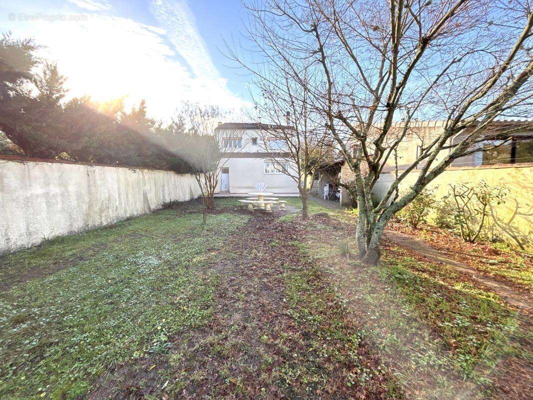Maison à MERIGNAC