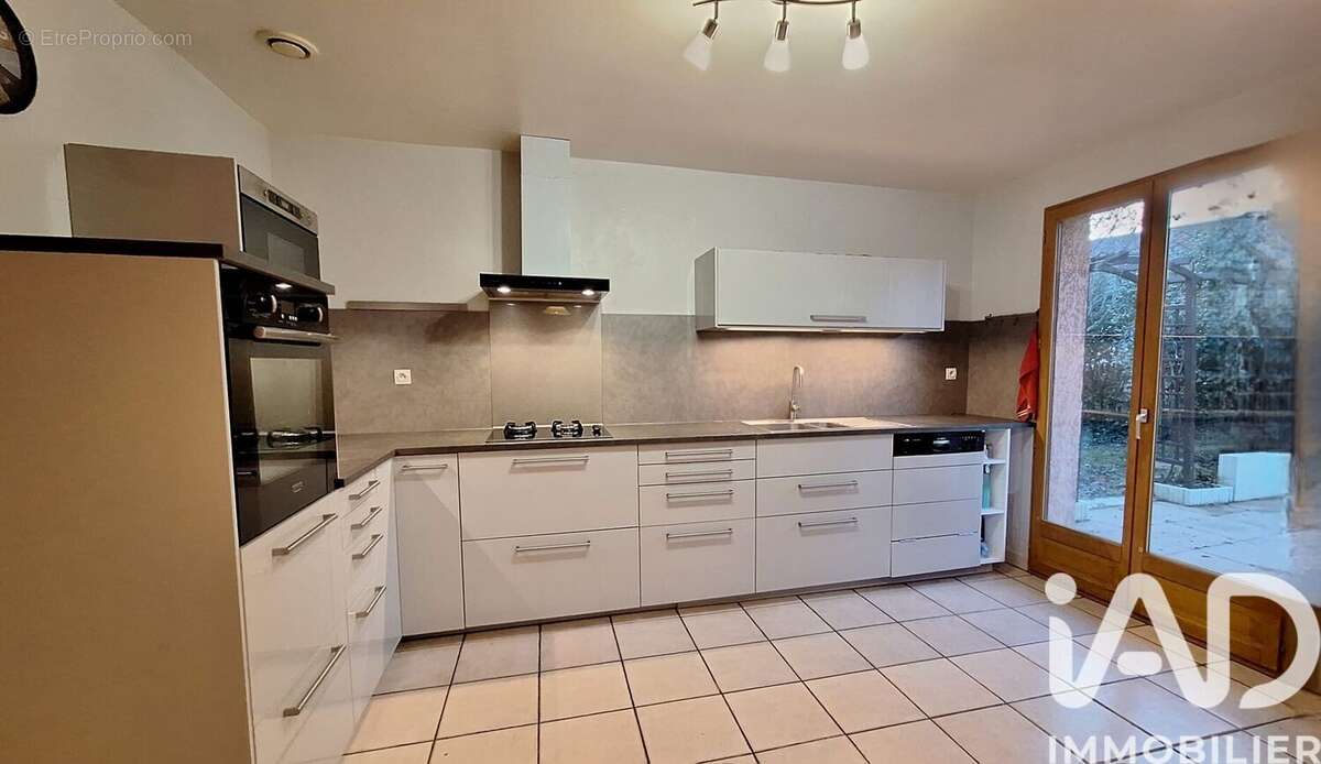 Photo 2 - Maison à L'ARBRESLE