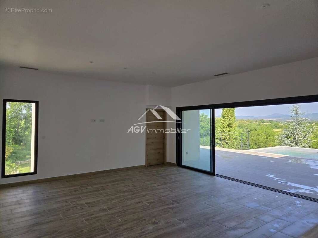 Maison à ALLEGRE-LES-FUMADES