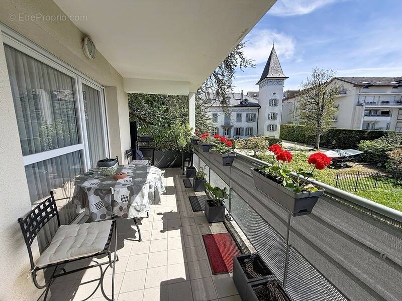 Appartement à VETRAZ-MONTHOUX