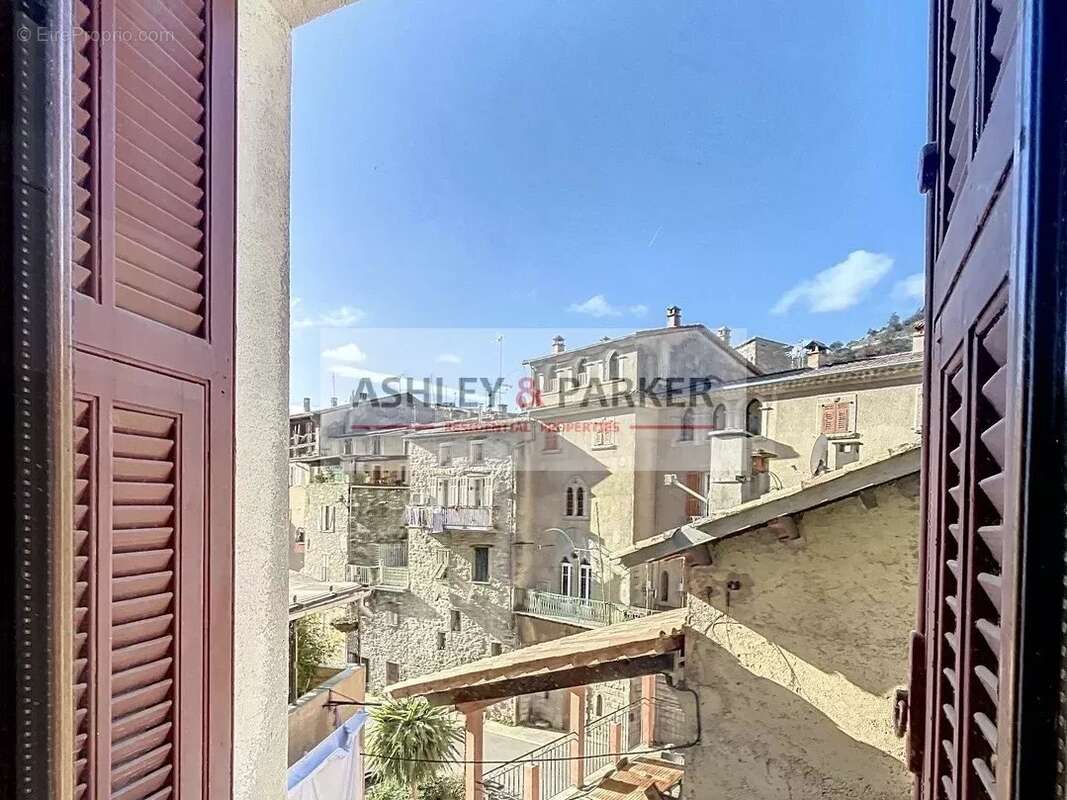 Appartement à LUCERAM