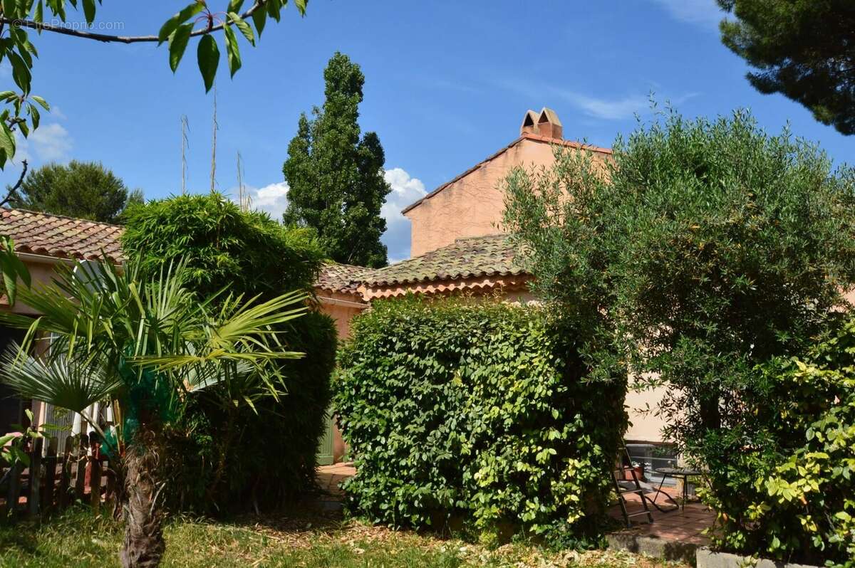 Appartement à ARLES
