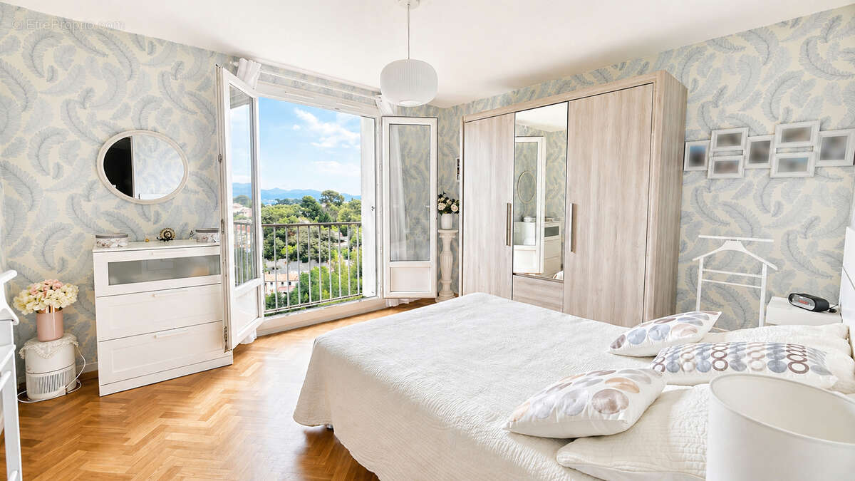 Appartement à MARSEILLE-13E