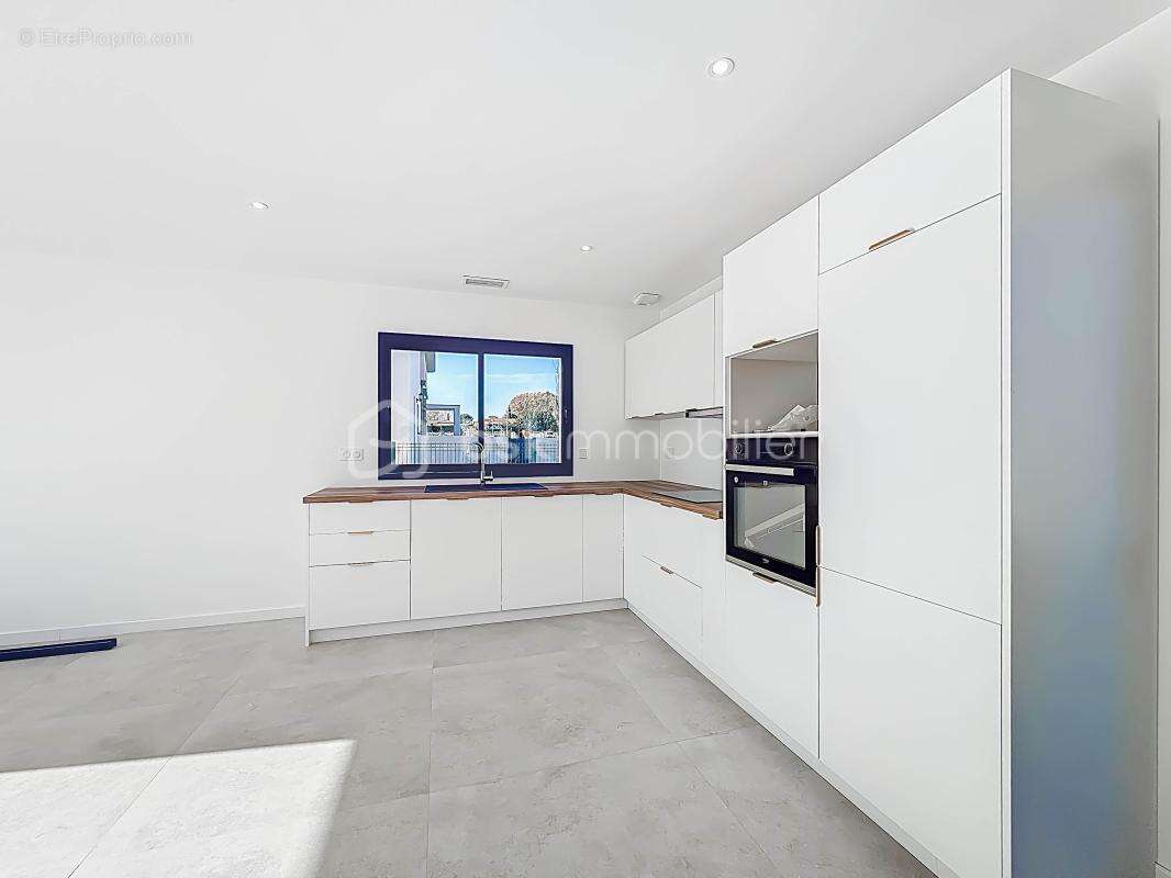 Maison à ARPAILLARGUES-ET-AUREILLAC