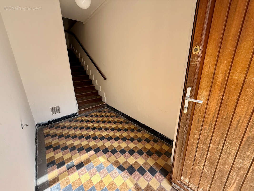 Appartement à SAINTE-LIVRADE-SUR-LOT