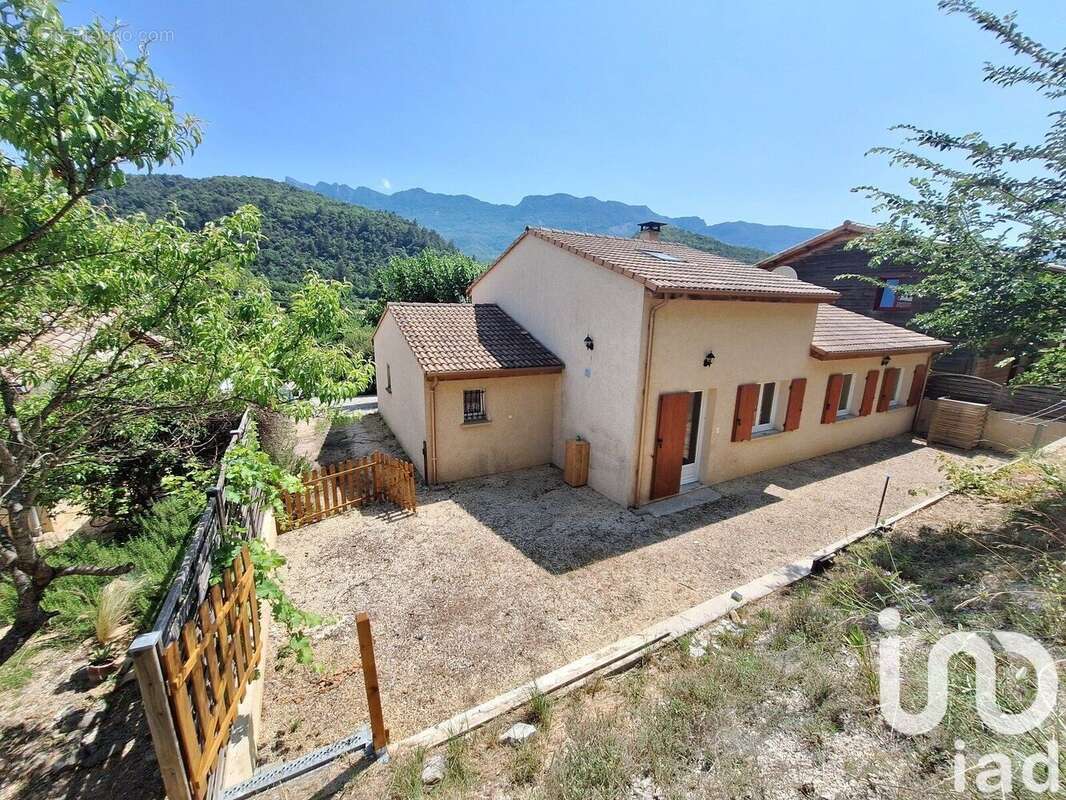 Photo 2 - Maison à SAILLANS