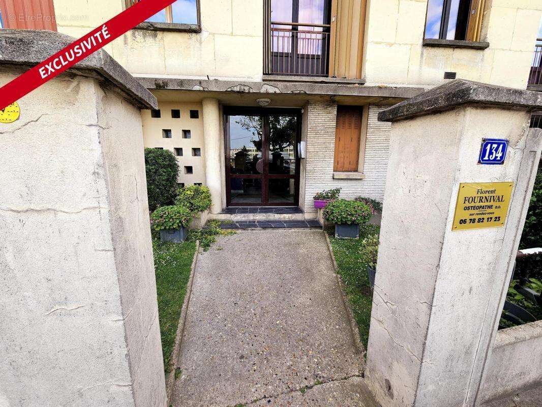 Appartement à AUBERVILLIERS