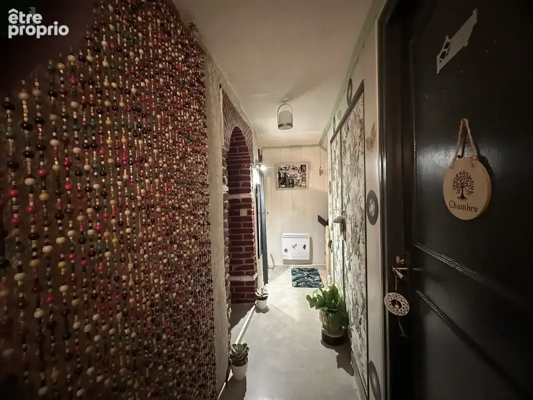 Centre ville, maison T4, habitable sur deux niveaux . - photo 9