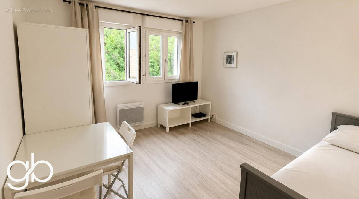Studio 20 m2 - photo 2