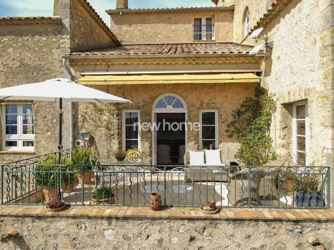 Appartement à FAYENCE