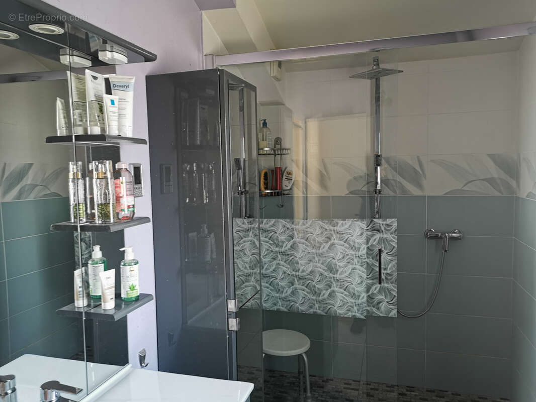 Maison à MONTALIEU-VERCIEU