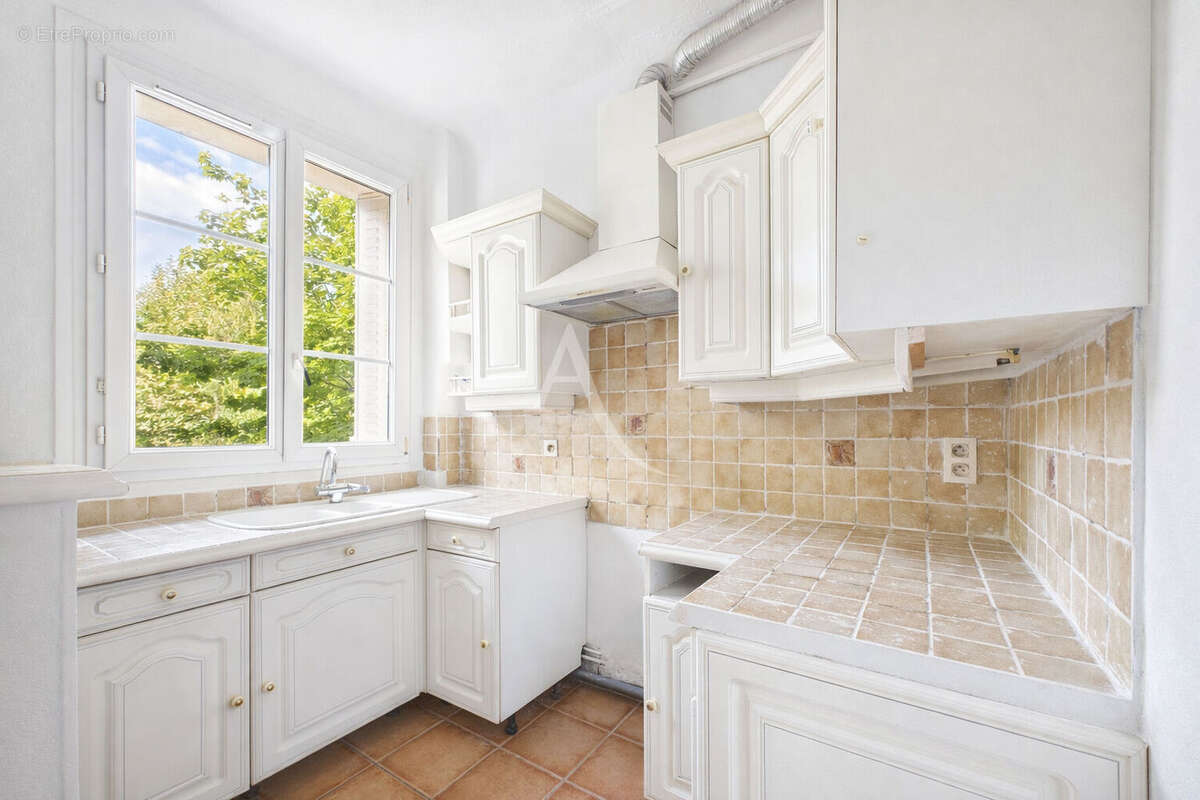 Appartement à SAINT-MAUR-DES-FOSSES