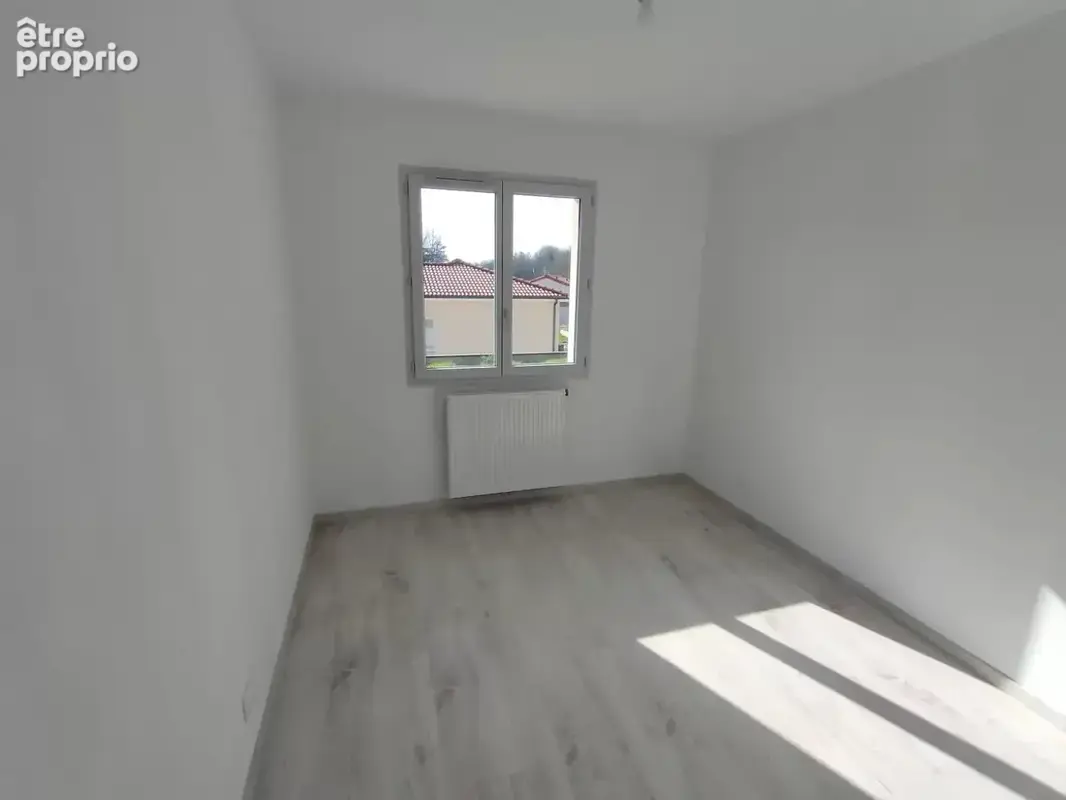 Maison 3 pièces 85 m² à vendre à Chalus (87230) - photo 8
