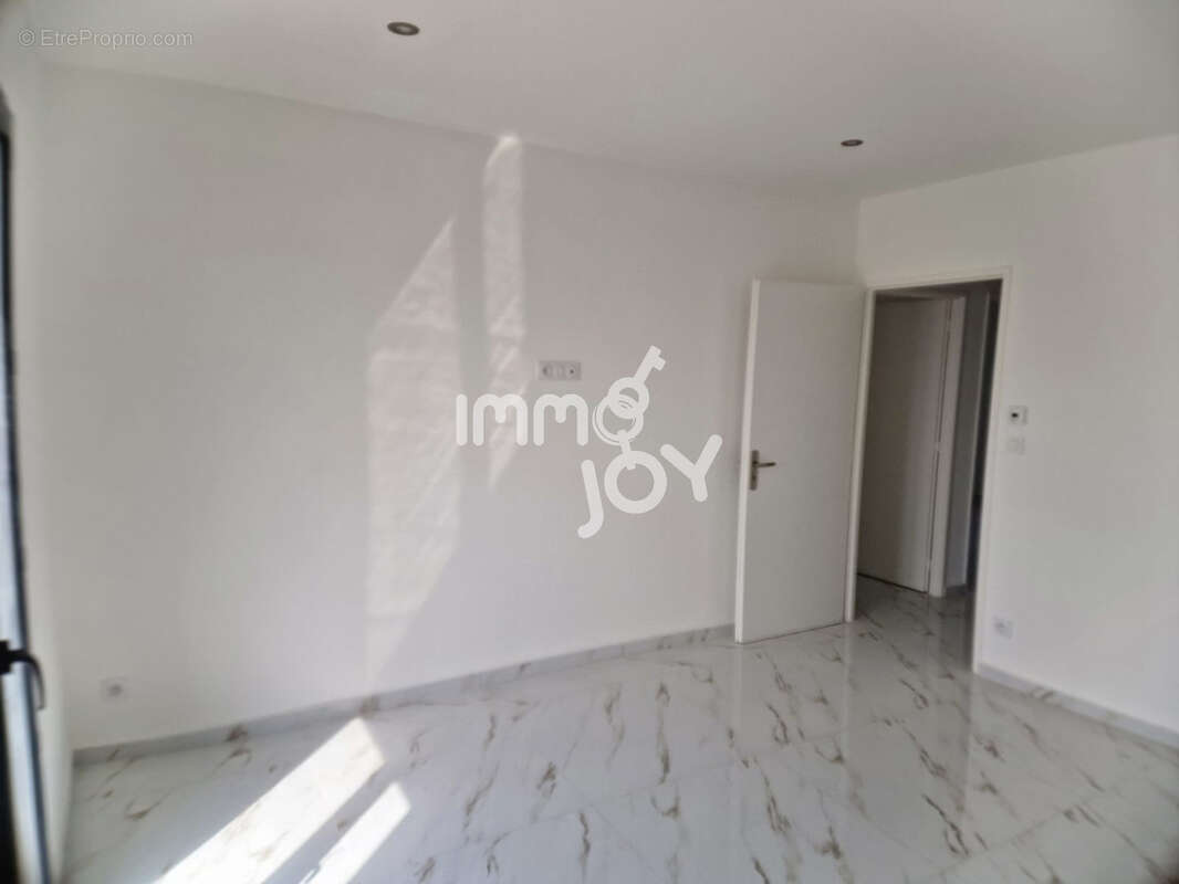 Maison a vendre à barbaira - aude (11) - photo 3