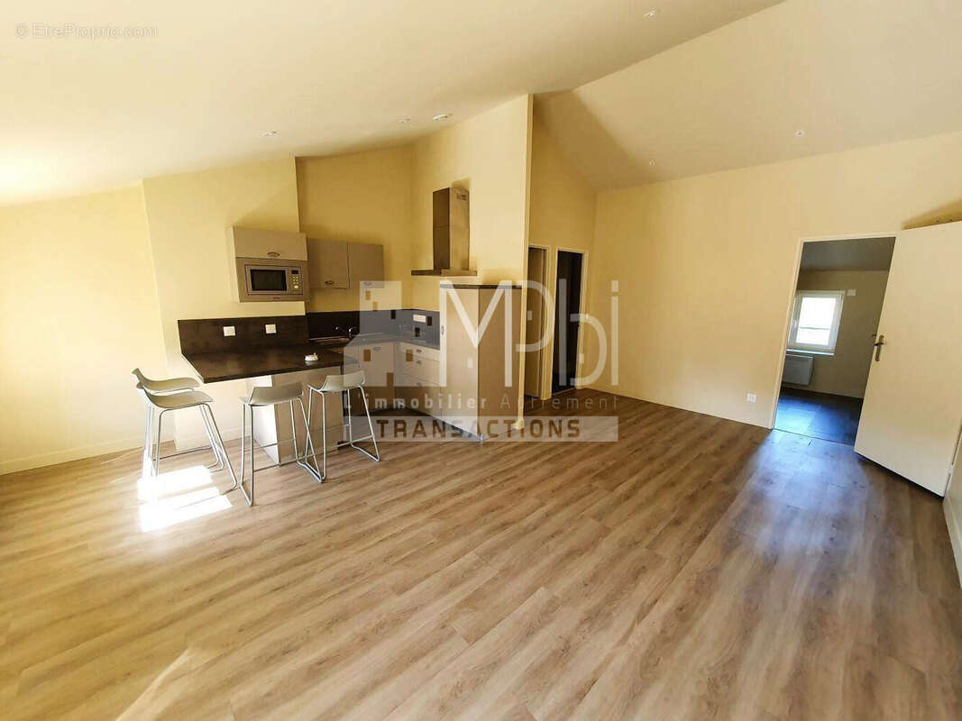 Appartement à BOURG-EN-BRESSE