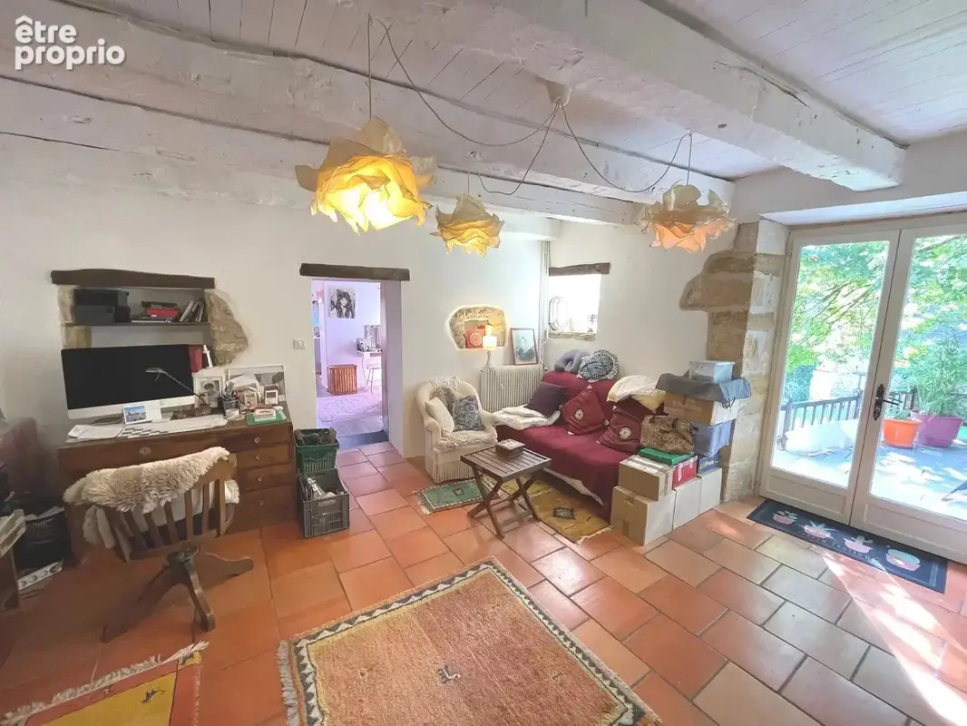 Charmante maison en pierre de 4 chambres avec grange et terrain - photo 5