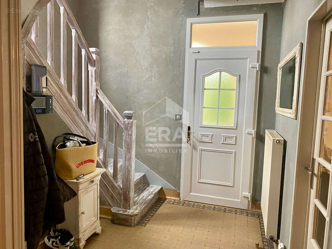 Maison à COURLON-SUR-YONNE