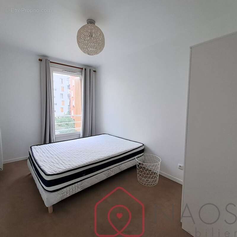 Appartement à VILLENEUVE-LA-GARENNE