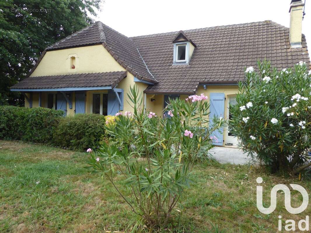 Photo 4 - Maison à ARBUS