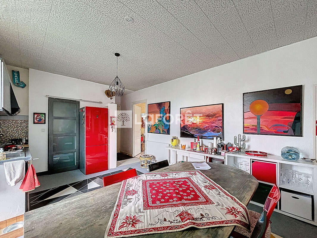 Appartement à NEUVILLE-SUR-SAONE
