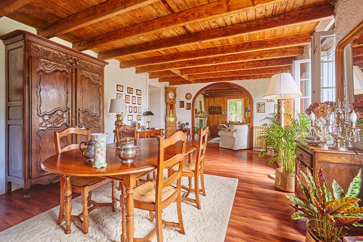 Maison de Maître Proche de Pellegrue - photo 4