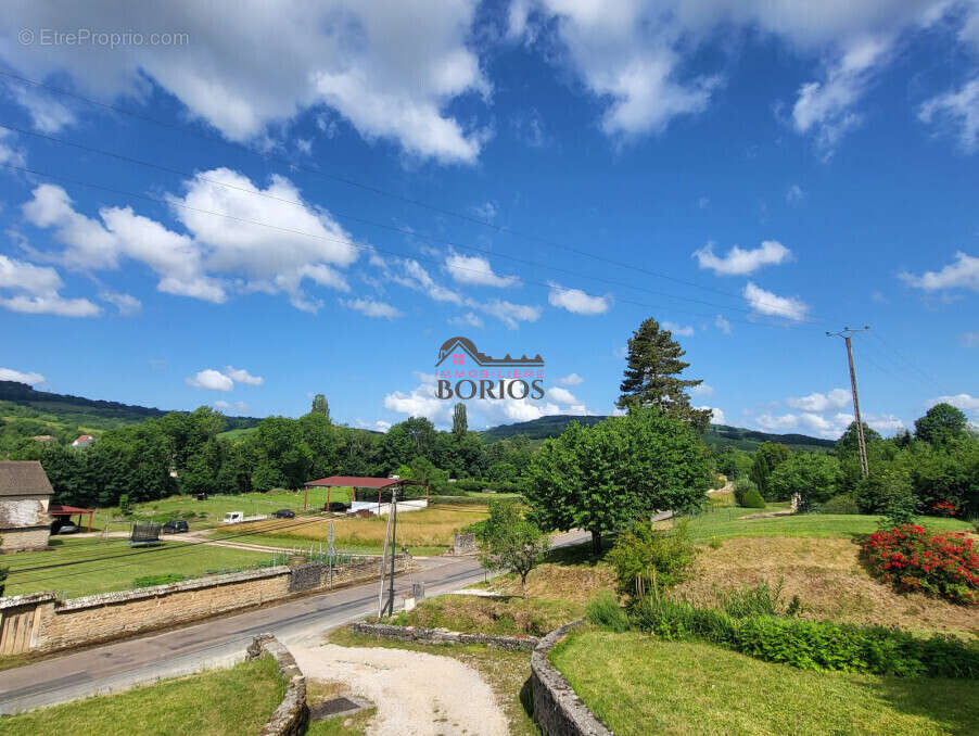 Maison à PARIS-L&#039;HOPITAL