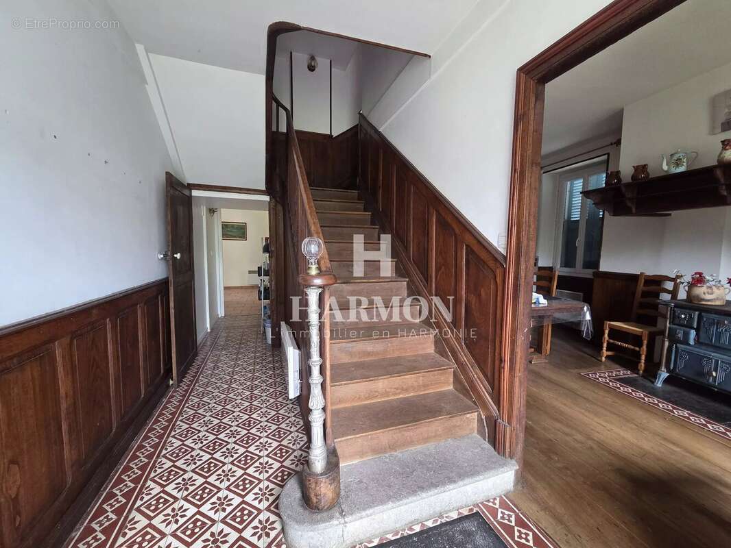 À vendre – Gîte de charme avec deux logements indépendants et vue sur les montagnes - photo 10