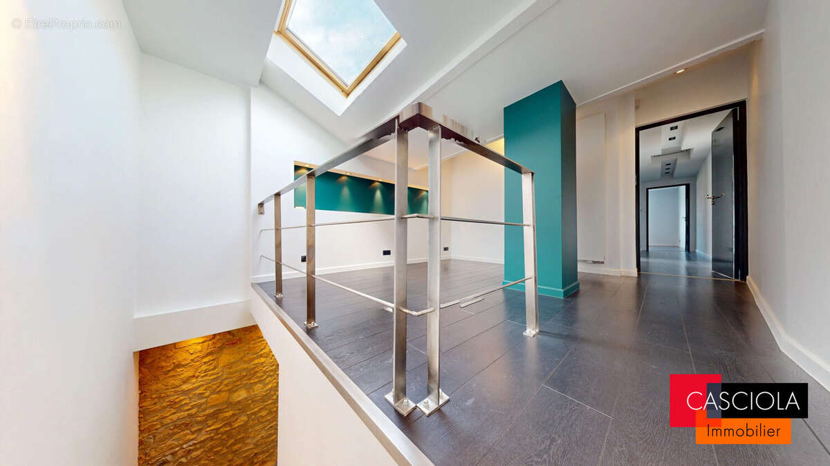 Appartement à MARLY